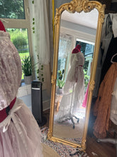 Load image into Gallery viewer, Only a few available Flash sale ready to ship two piece tulle and lace