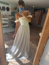 Load image into Gallery viewer, Ready to ship sample sake embroidery dress with corset