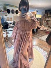 Load image into Gallery viewer, Flash sale You glow girl blush brown ready to ship