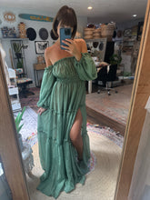 Load image into Gallery viewer, Sale Ready to ship crinkle Kelly  green you glow girl dress