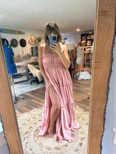 Load image into Gallery viewer, You glow girl sleeveless salmon rose color ready to ships flash sale