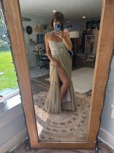 Load image into Gallery viewer, Small dye flaw ready to ship hey babe dress lined