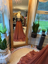Load image into Gallery viewer, Ready to ship two tops and a skirt bundle deal