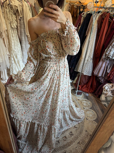 Preorder allow 6-8 week  nothing quite like you crinkle rust floral two piece