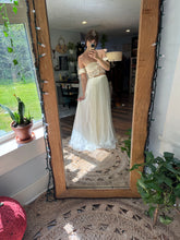 Load image into Gallery viewer, Three tops with two skirts package ready to ship