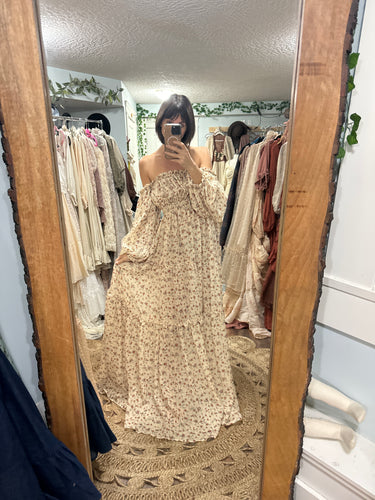 Flash sale Ready to ship your glow girl crinkle new beige floral dress sale