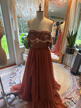 Load image into Gallery viewer, Ready to ship three tops one chiffon poetry skirt package
