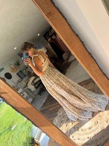 (RTS) Two dress mega deal ready to  ship you glow girl sleeveless with daydream dress
