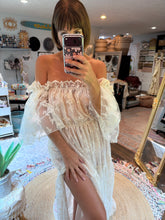 Load image into Gallery viewer, Chiffon delight style dress in lace/chiffon ready to ship