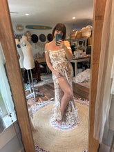 Load image into Gallery viewer, Ready to ship sale Frolick large golden crinkle print dress