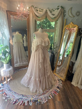 Load image into Gallery viewer, Sample sale ready to ship Opaline in size xl (would fit a bigger size large) champagne ivory
