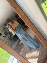 Load image into Gallery viewer, Blue mix and match two top one skirt