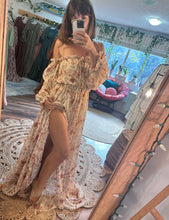 Load image into Gallery viewer, Ready to ship nothing quite like you Daisy crinkle print floral two piece reclamation dress
