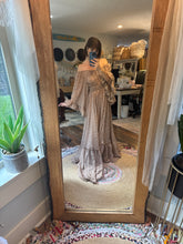 Load image into Gallery viewer, (Combine with others) Sale ruffle me open dress ready to ship crinkle brown floral