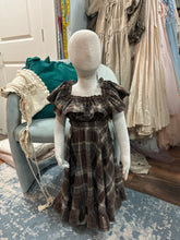 Load image into Gallery viewer, Ready to ship kids dress flannel  plaid two-piece sale