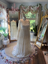 Load image into Gallery viewer, Ready to ship Oh lover lace dress in extended plus sized 2-3 x