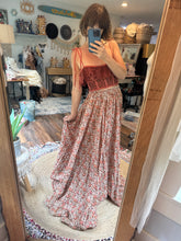 Load image into Gallery viewer, Three tops with one skirt deal