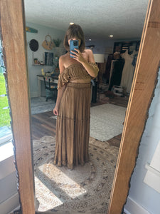 Flash sale Two tops one skirt ready to ship
