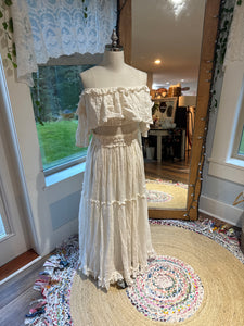 Ready to ship sale lightest ivory two piece dress adjustable size