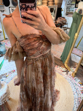 Load image into Gallery viewer, Two piece poetry dress in  vintage lovers print and extra top