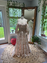 Load image into Gallery viewer, (Two top one skirt) Flash sale ready to ship two piece floral dress fits bigger busts