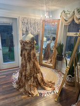 Load image into Gallery viewer, Sale  vintage lovers kismet two piece dress crinkle fabric