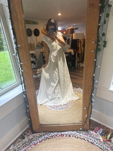 Sale Ready to ship new - Windswept dress in embroidery cotton ivory
