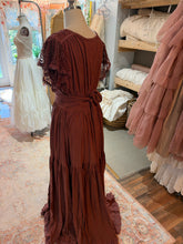 Load image into Gallery viewer, Ready to ship brown cotton crinkle soul mate dress with lace sleeves