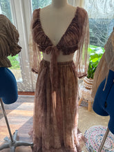 Load image into Gallery viewer, Ready to ship skirt with three tops package sale