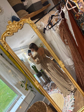 Load image into Gallery viewer, Ready to ship sale oh lover tan brown with 3/4 sleeve