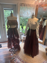 Load image into Gallery viewer, Ready to ship sale two skirt and two tops