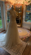 Load image into Gallery viewer, Reserved sample sale glitter pearls (allow 2 week as I need to add strap)