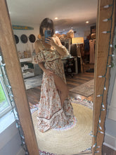 Load image into Gallery viewer, Preorder allow 6-8 week new style poetry Frolick hybrid dress Daisy crinkle