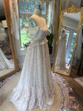 Load image into Gallery viewer, Ready to ship sample sale new style print chiffon with linen/cotton dress