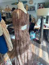 Load image into Gallery viewer, Ready to ship skirt with three tops package sale