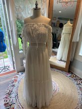 Load image into Gallery viewer, Ready to ship sale two skirt one top dress set
