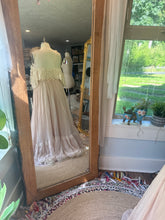 Load image into Gallery viewer, Sample sale ready to ship Opaline in size xl (would fit a bigger size large) champagne ivory