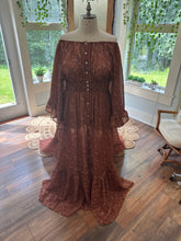 Load image into Gallery viewer, Ready to ship full figure ruffle me Open crinkle floral dress sale
