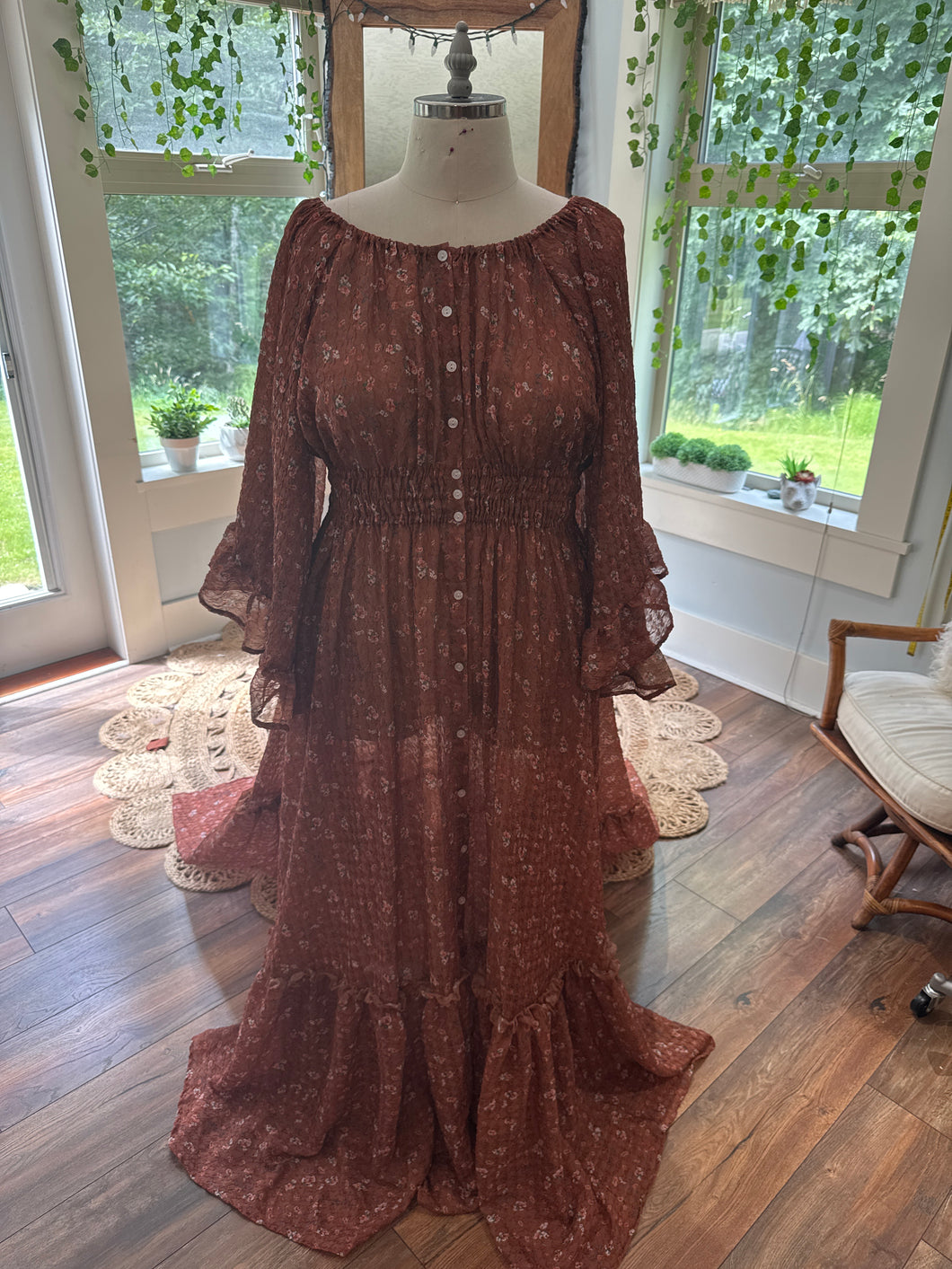 Ready to ship full figure ruffle me Open crinkle floral dress sale
