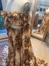 Load image into Gallery viewer, Sale  vintage lovers kismet two piece dress crinkle fabric