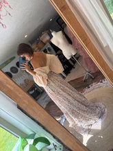 Load image into Gallery viewer, Ready to ship sale three top with skirt crinkle beige floral print