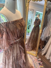 Load image into Gallery viewer, Ready to ship on sale poetry skirt and mystical wonders top in vintage lovers print