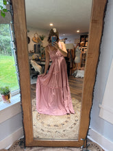 Load image into Gallery viewer, You glow girl sleeveless salmon rose color ready to ships flash sale