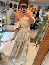 Load image into Gallery viewer, Ready to ship embroidery so Sara two piece dress sale