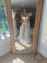 Load image into Gallery viewer, Sample sale dress top fits smaller