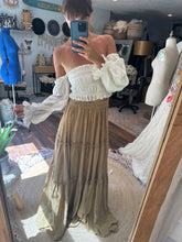 Load image into Gallery viewer, Sale ready to ship three top one skirt