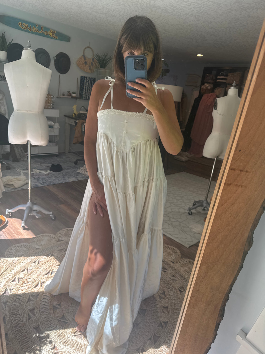 Ready to ship dress skirt and top