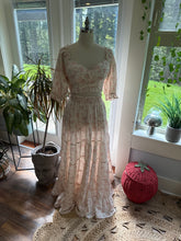 Load image into Gallery viewer, (Two top one skirt) Flash sale ready to ship two piece floral dress fits bigger busts