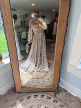 Load image into Gallery viewer, Kismet beige little florals two piece crinkle  dress preorder allow 6-8 week  (tie removable)