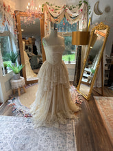 Load image into Gallery viewer, Sample sale ready to ship ivory lace low waisted corset dress